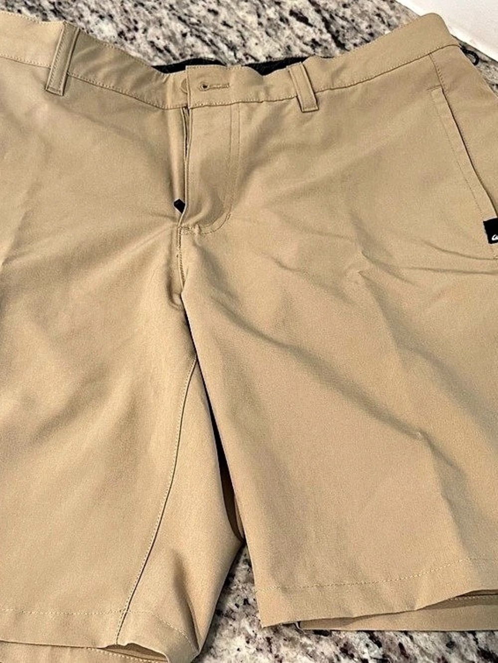 Quiksilver Chino Hybrid Shorts Men’s 30 Khaki Quick Dry UPF 50 Stretch